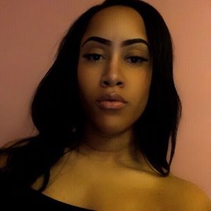 Meet your Posher, Shannon